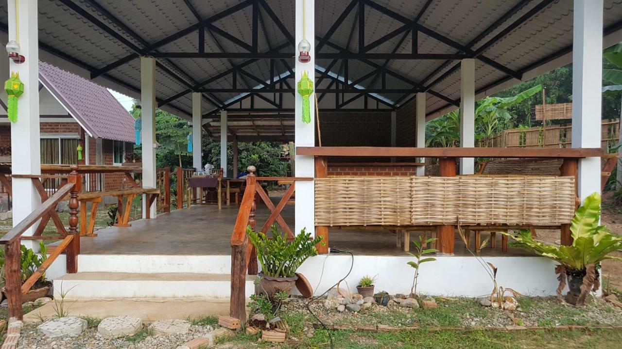 Villa ฮ้างนาตาจันทร์ Landkreis Landkreis Pua Exterior foto