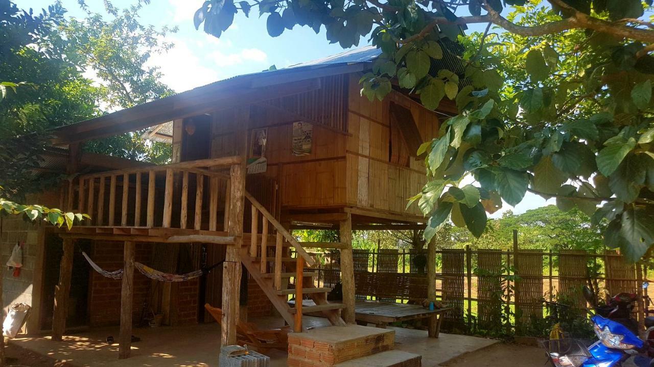Villa ฮ้างนาตาจันทร์ Landkreis Landkreis Pua Exterior foto