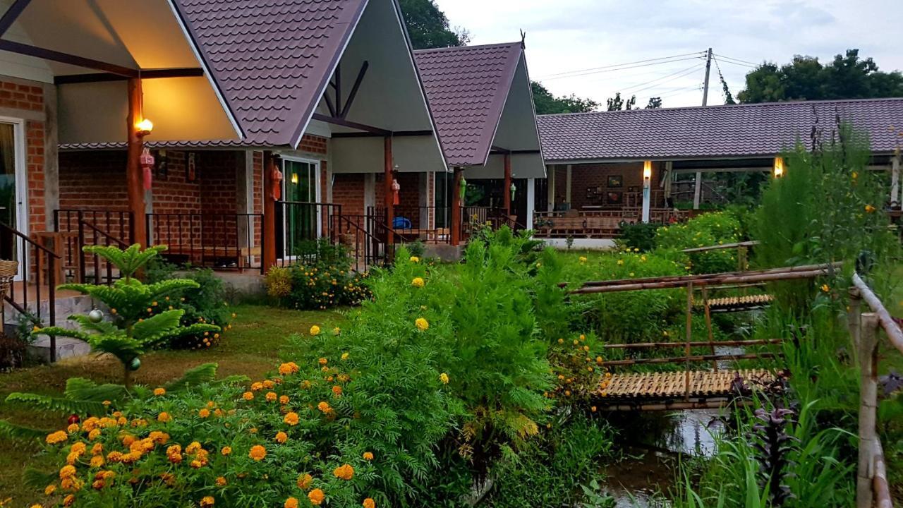 Villa ฮ้างนาตาจันทร์ Landkreis Landkreis Pua Exterior foto